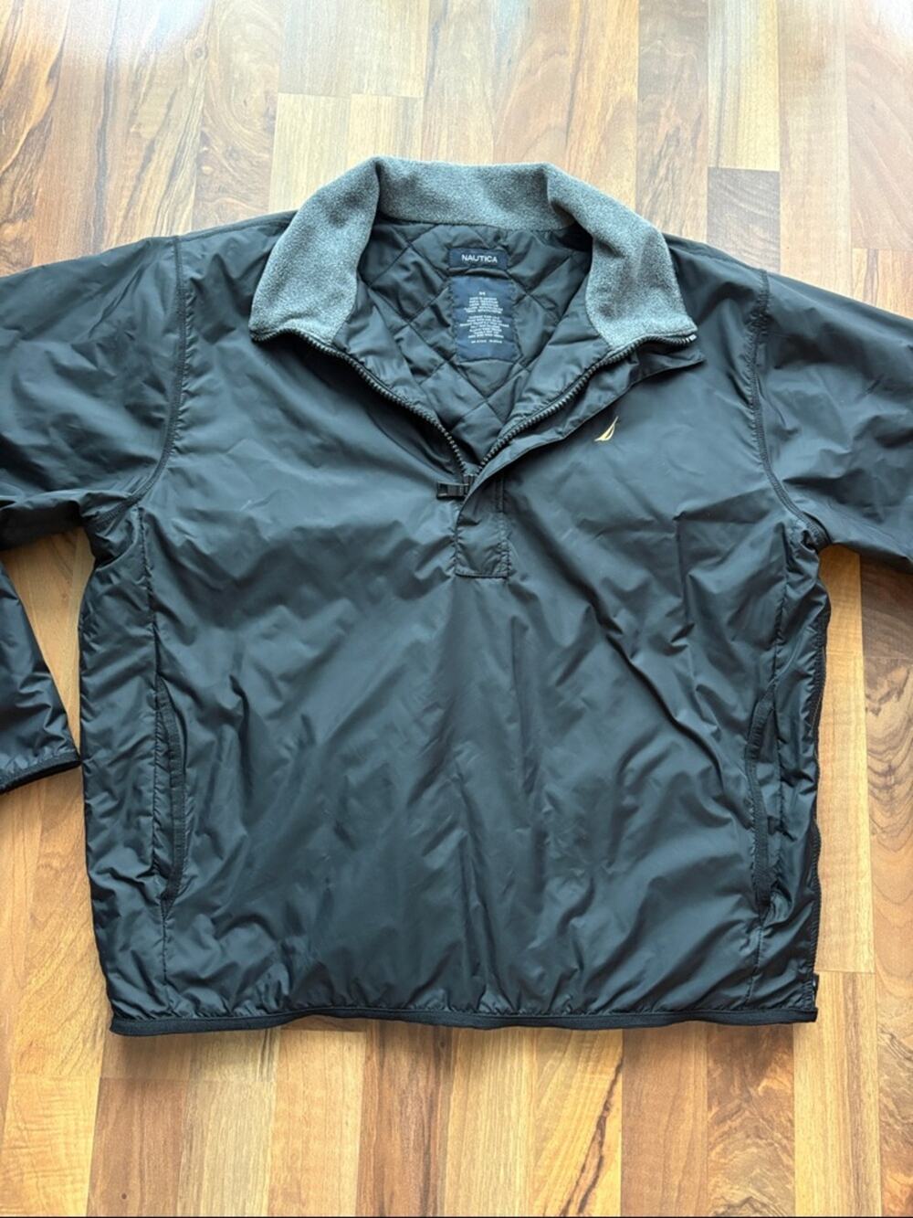 Nautica Men’s Size M Black Windbreaker with Gray Fleece Collar
